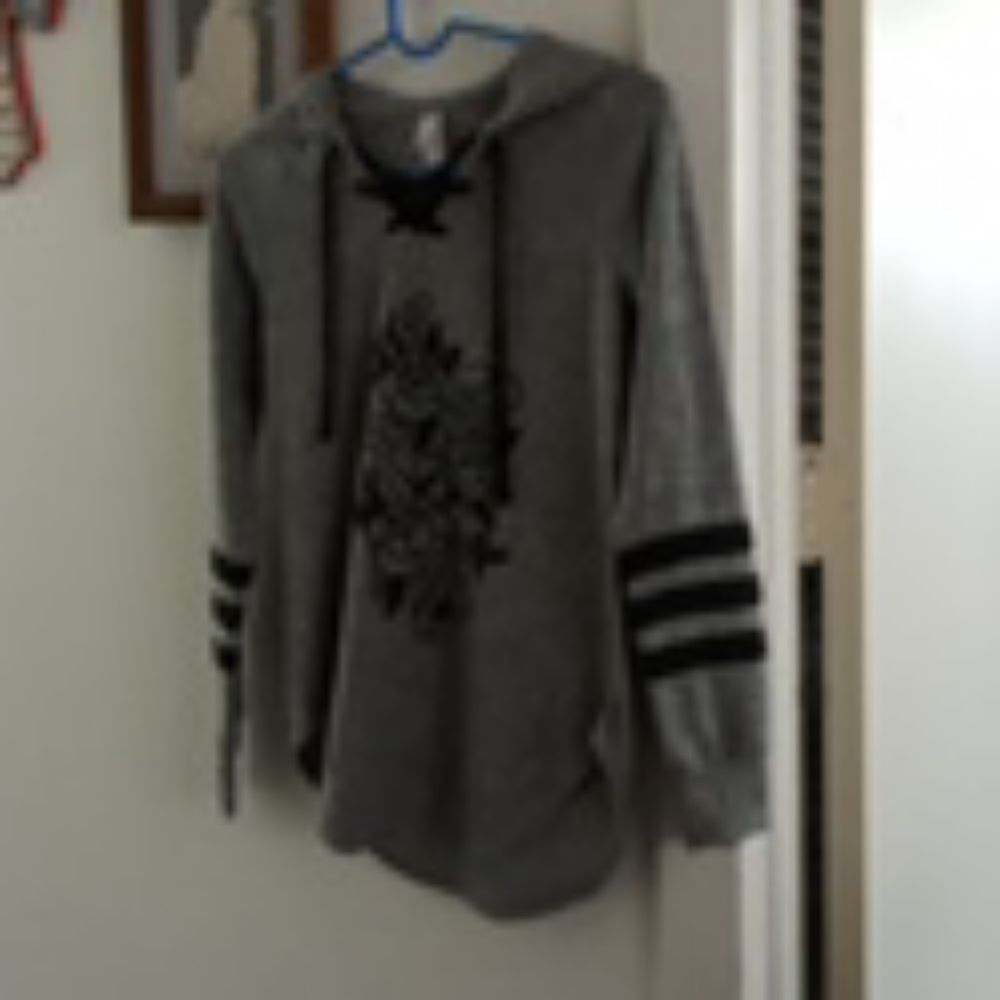 Hoodie shirt